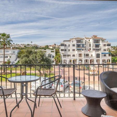 2261-Superb Apt On The Beach, On Duquesa Harbour Манилва Екстериор снимка